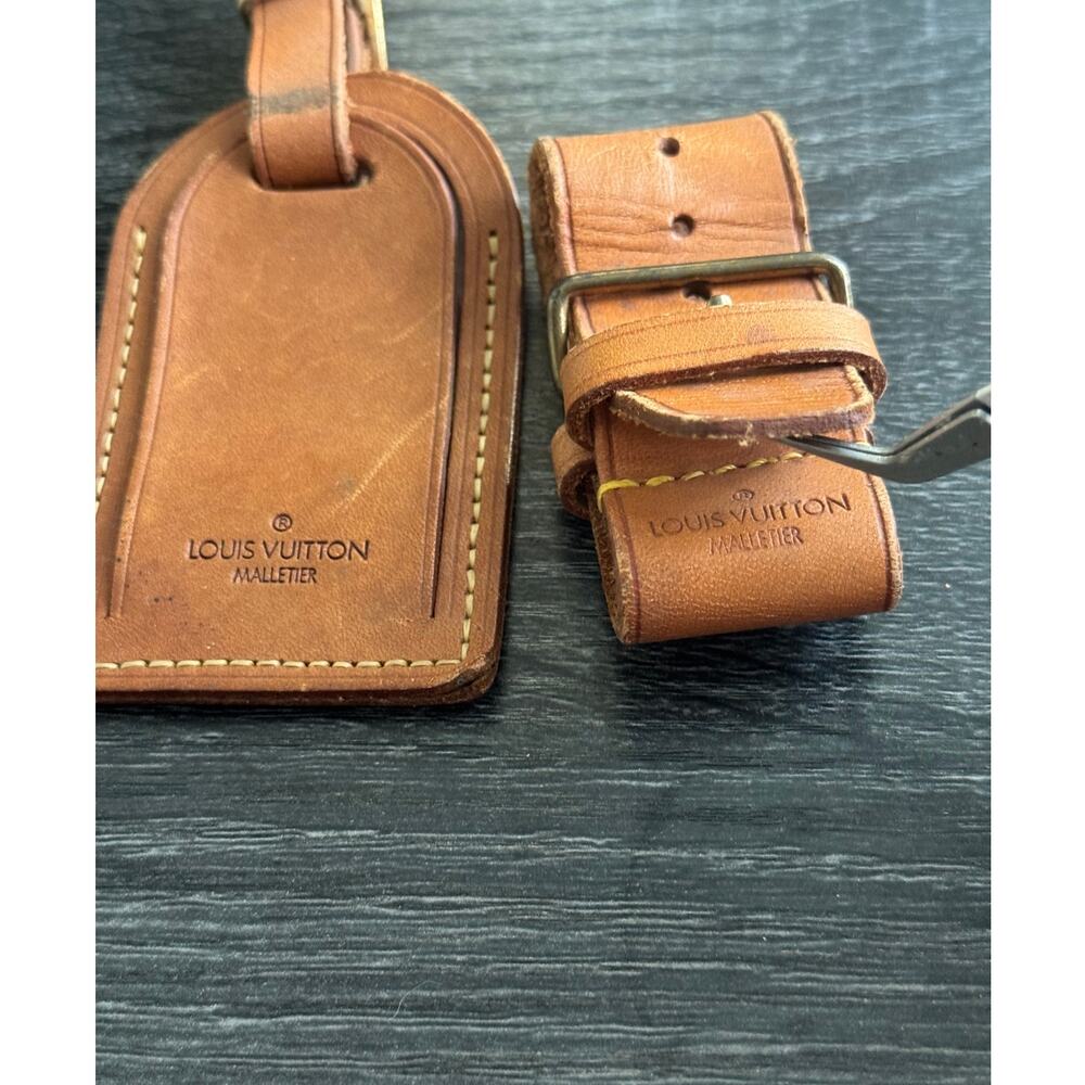 Authentic Louis Vuitton Vachetta Leather Name Luggage Tag And Poignet Set SN322 - Picture 2 of 4